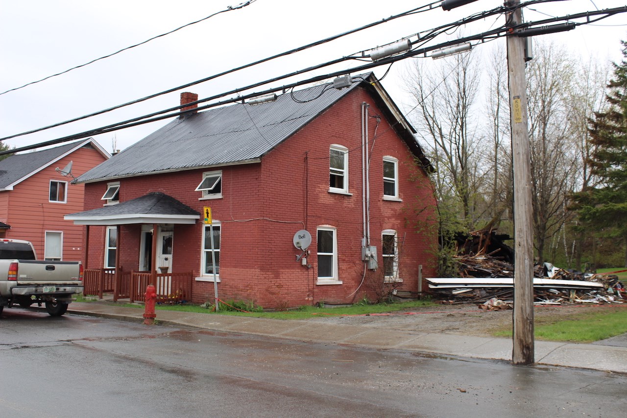 Incendie d’une maison sur la rue Principale à Richmond