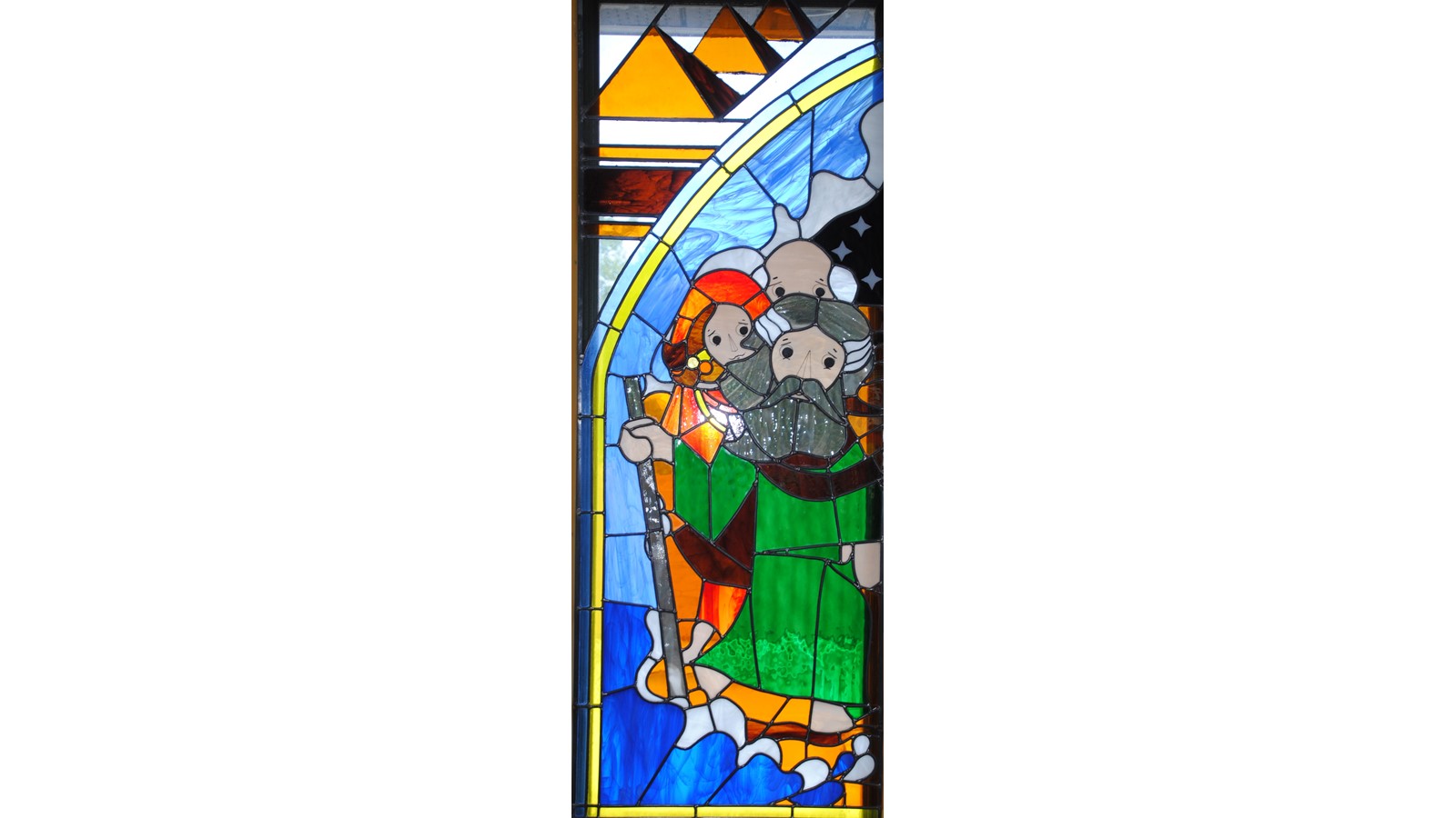 Des vitraux à découvrir en l’église Saint-Denis.