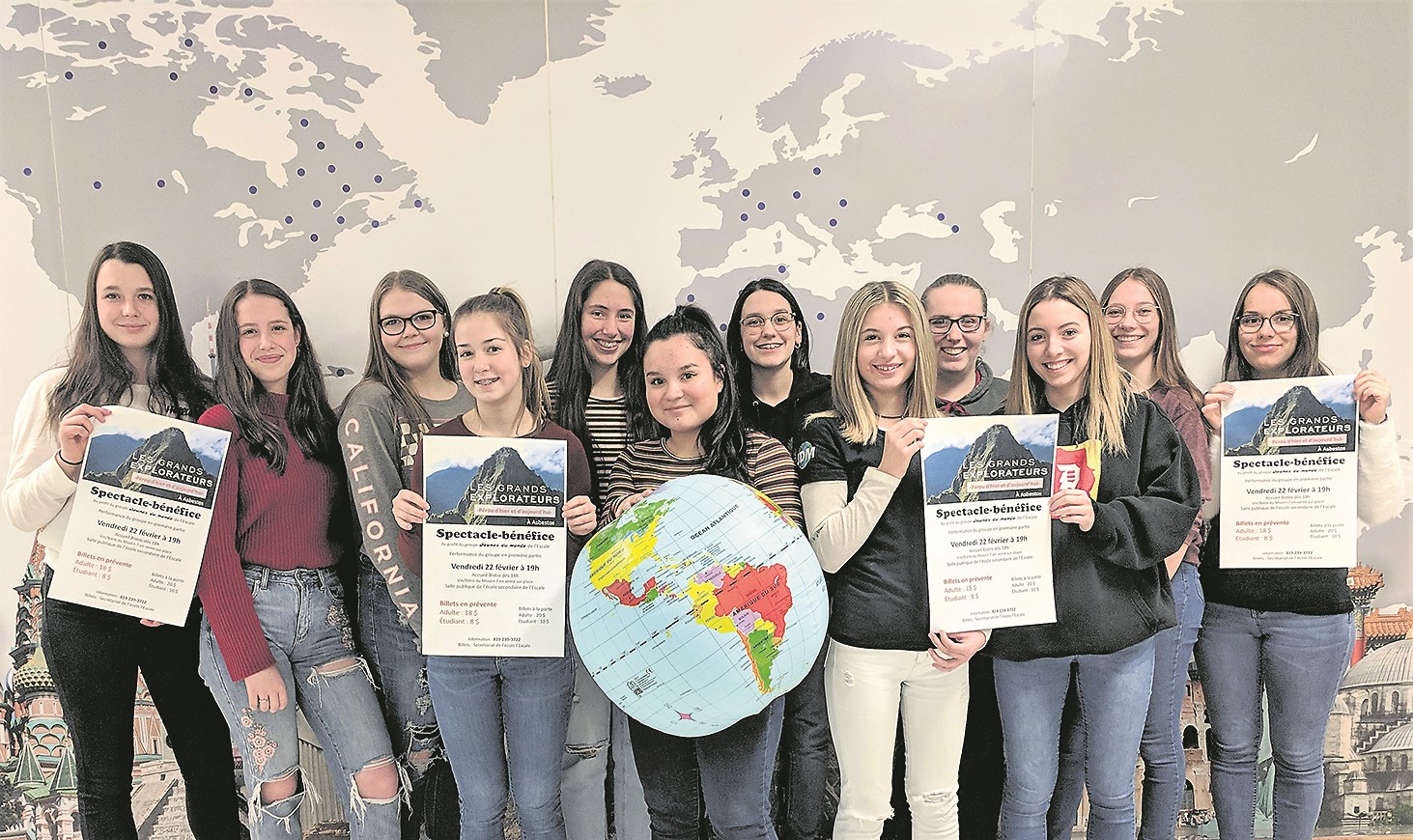 Présentes sur la photo : Allyson Vega Letendre, Hollie Couture, Maïté Robitaille, Ariane Champoux, Jolanne Gaucher, Jolianne Roulx, Jeanne Trépanier, Émy Dubois, Léa Vincent, Ophélie Guay, Annabelle Duplessis et Abygael Fisette. 