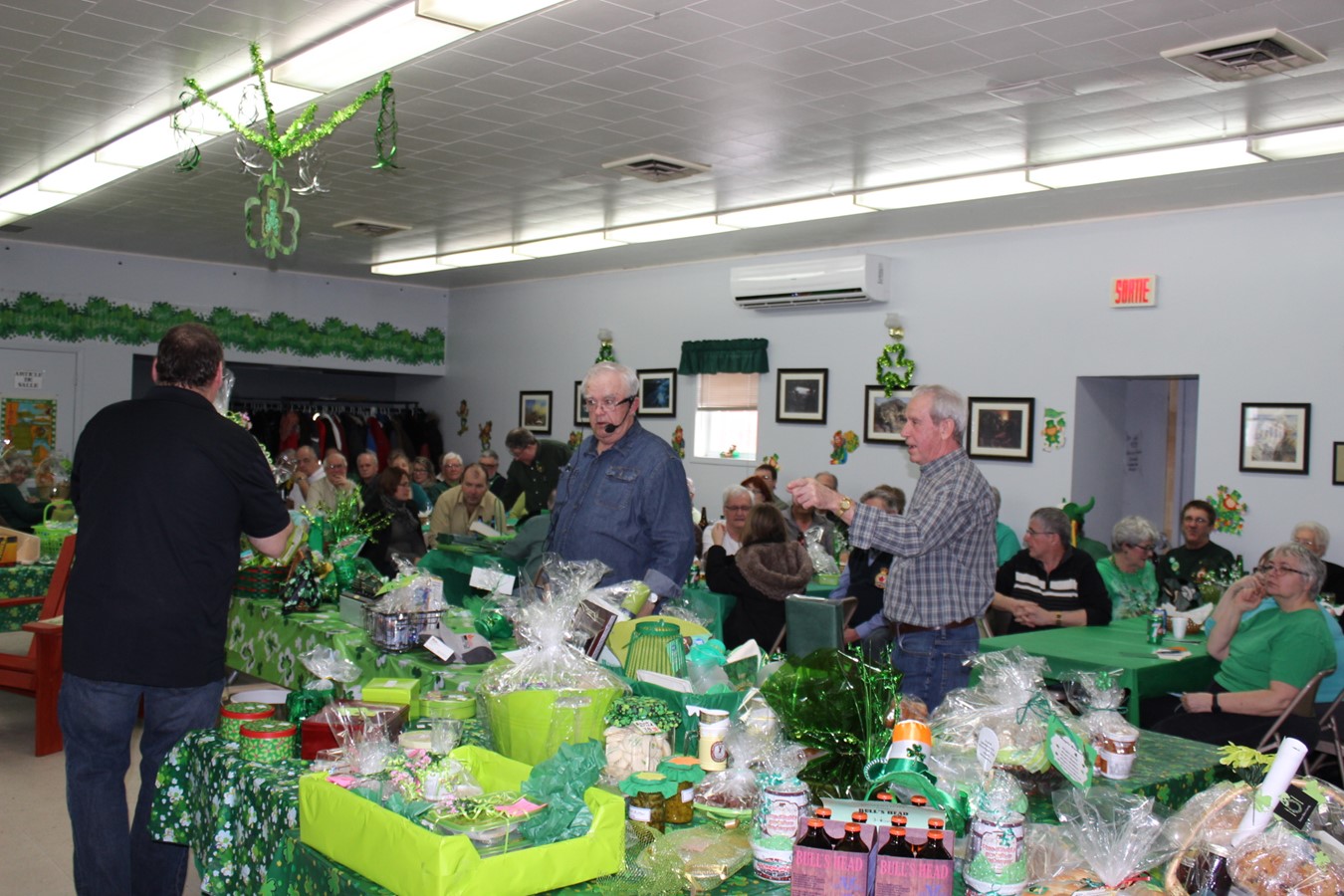 L’Encan vert demeure une étape importante pour la St-Patrick ainsi que la Légion canadienne.  