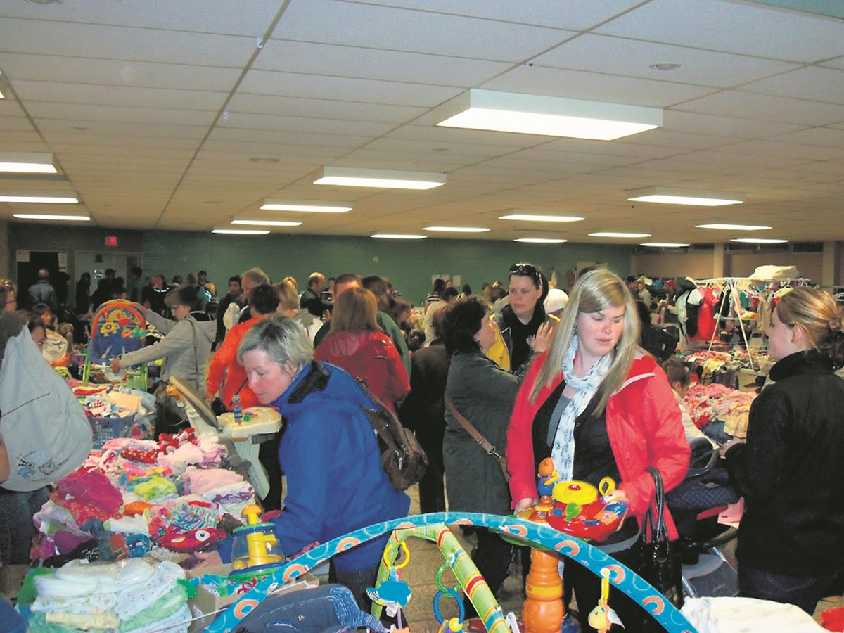 Retour du Bazar au profit de la Maison des familles FamillAction des Sources