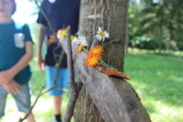 Le Land Art présent dans les camps de jour cet été