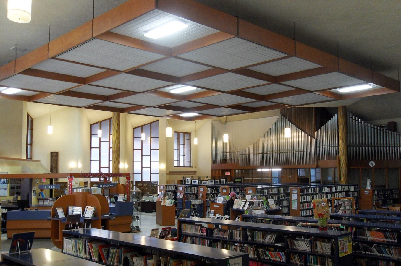 Réouverture du comptoir de prêts de la bibliothèque d’Asbetos