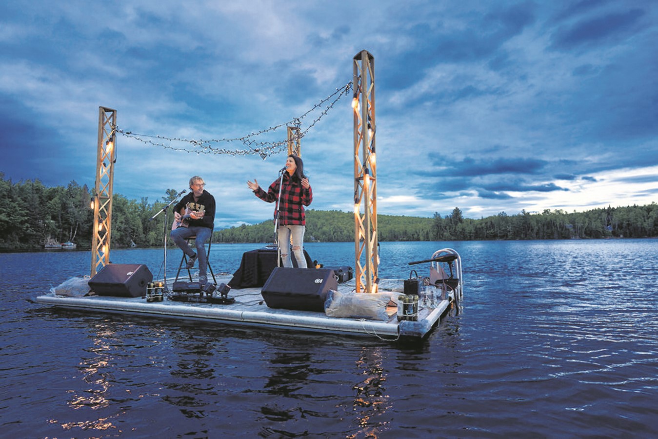 Un spectacle musical sur quai flottant sera présenté le 20 août aux Trois-Lacs