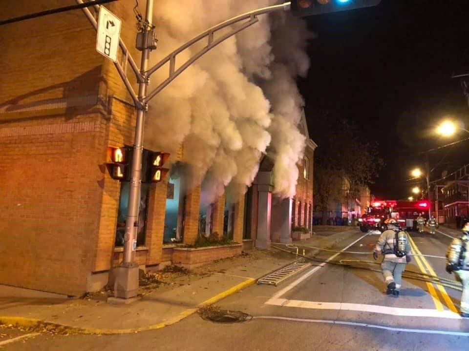 Windsor : Incendie dans l’édifice à logements abritant les nouveaux locaux d’Action Sport Vélo