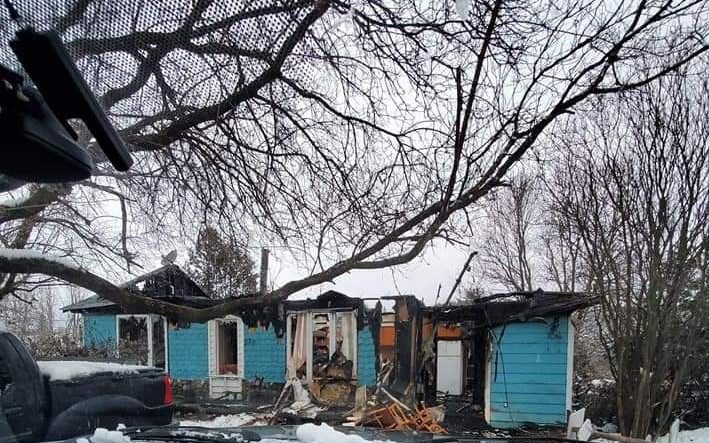 Un incendie détruit une résidence du rang 9 à Saint-Claude