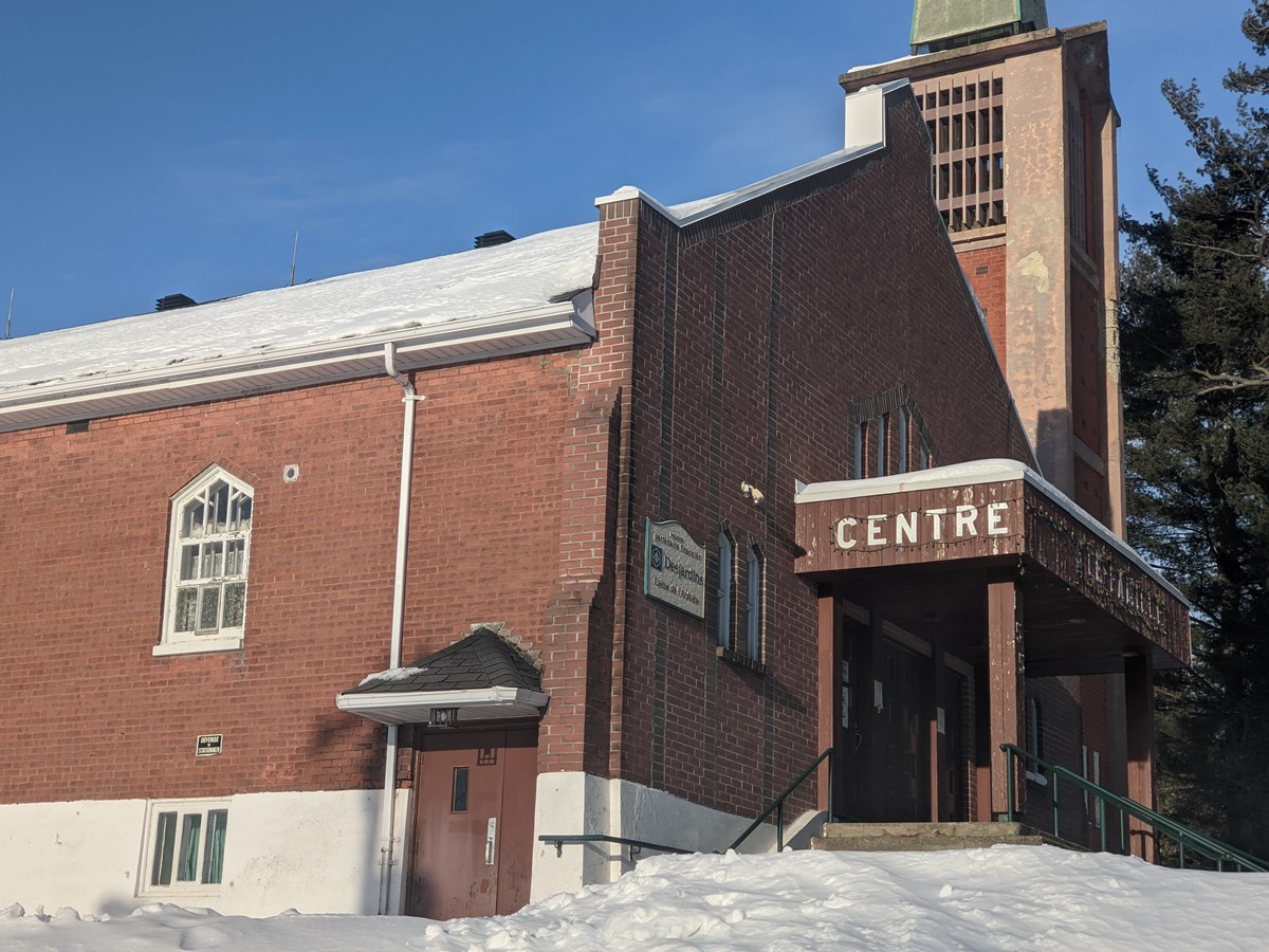 Une autre page d’histoire se tourne avec la vente du centre Sainte-Famille