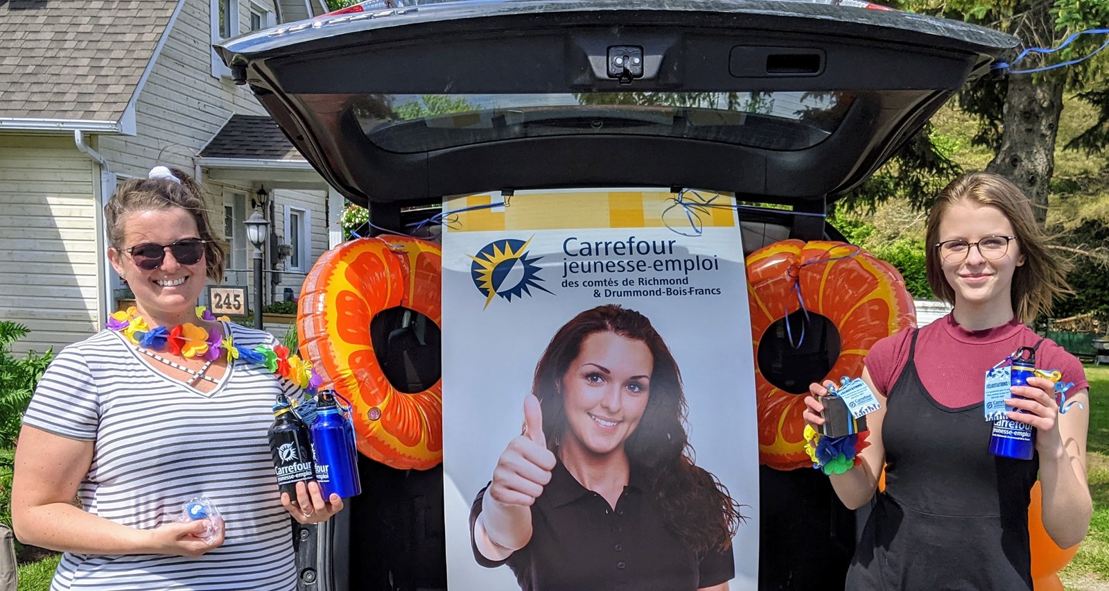 Le Carrefour jeunesse-emploi à la parade des finissants de l’Escale