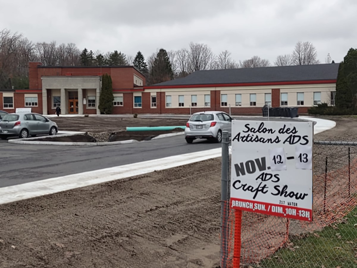 Bel engouement pour le 21e salon des artisans de l’école ADS