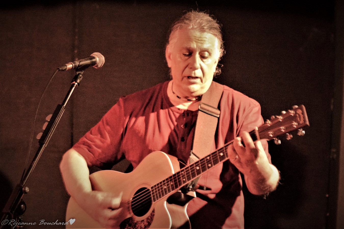 Guy Marin chante « En français »