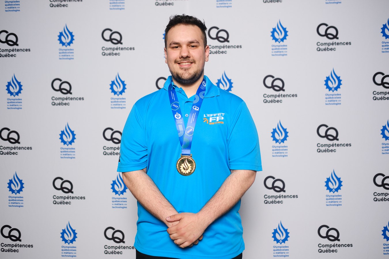 Adam Rahman, étudiant CNC à Val-des-Sources a reçu la médaille d’or en usinage.