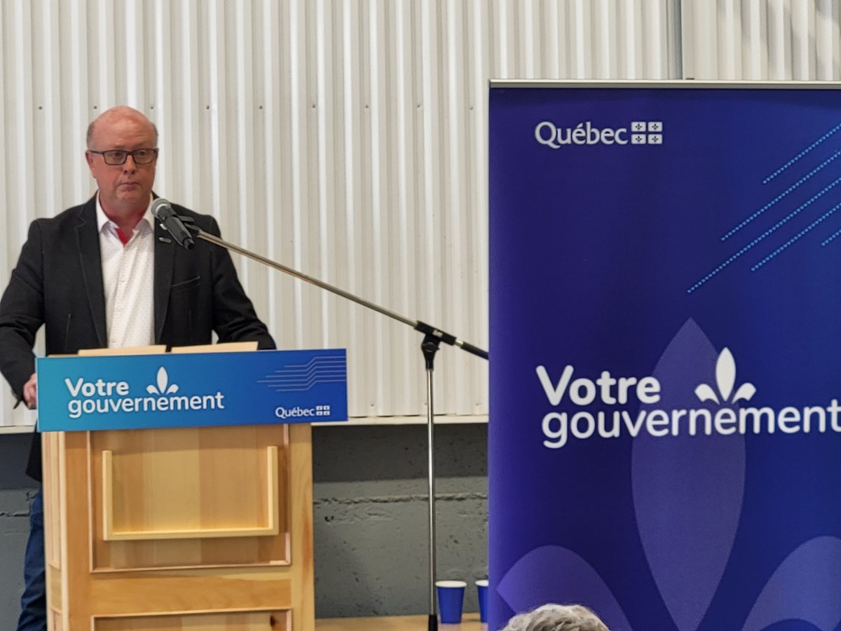 Hugues Grimard, préfet de la MRC et maire de Val-des-Sources.