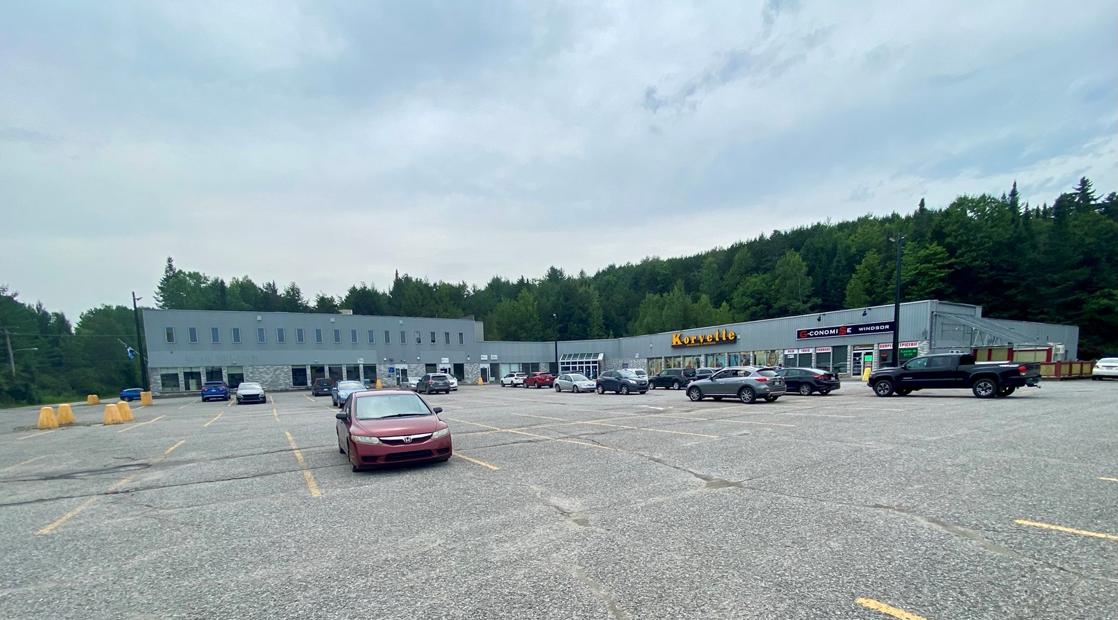 Le but sera d’attirer la clientèle dans les locaux du deuxième étage où il y a des espaces vacants.
