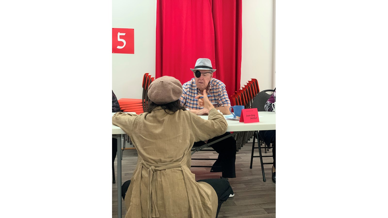 Atelier de rédaction poétique au Centre d’action bénévole de Richmond.
