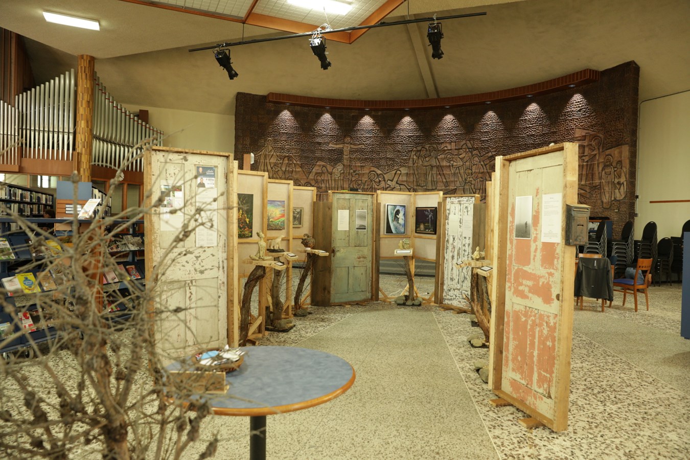 L’organisme la Source d’Arts a présenté une exposition s’imprégnant, comme son titre l’évoque, des leçons de la nature.