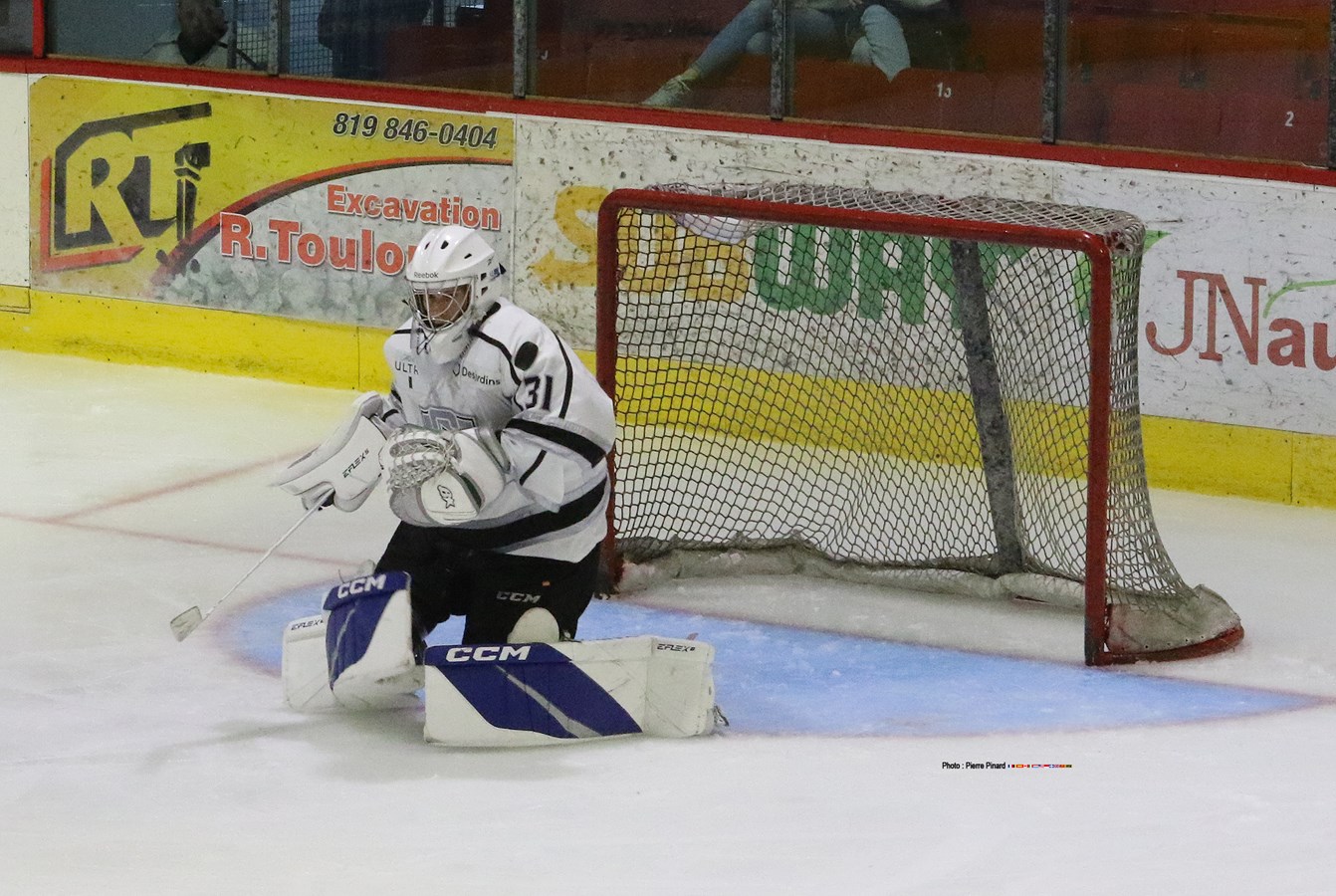 Le Desjardins-Wild remporte son match d’ouverture locale