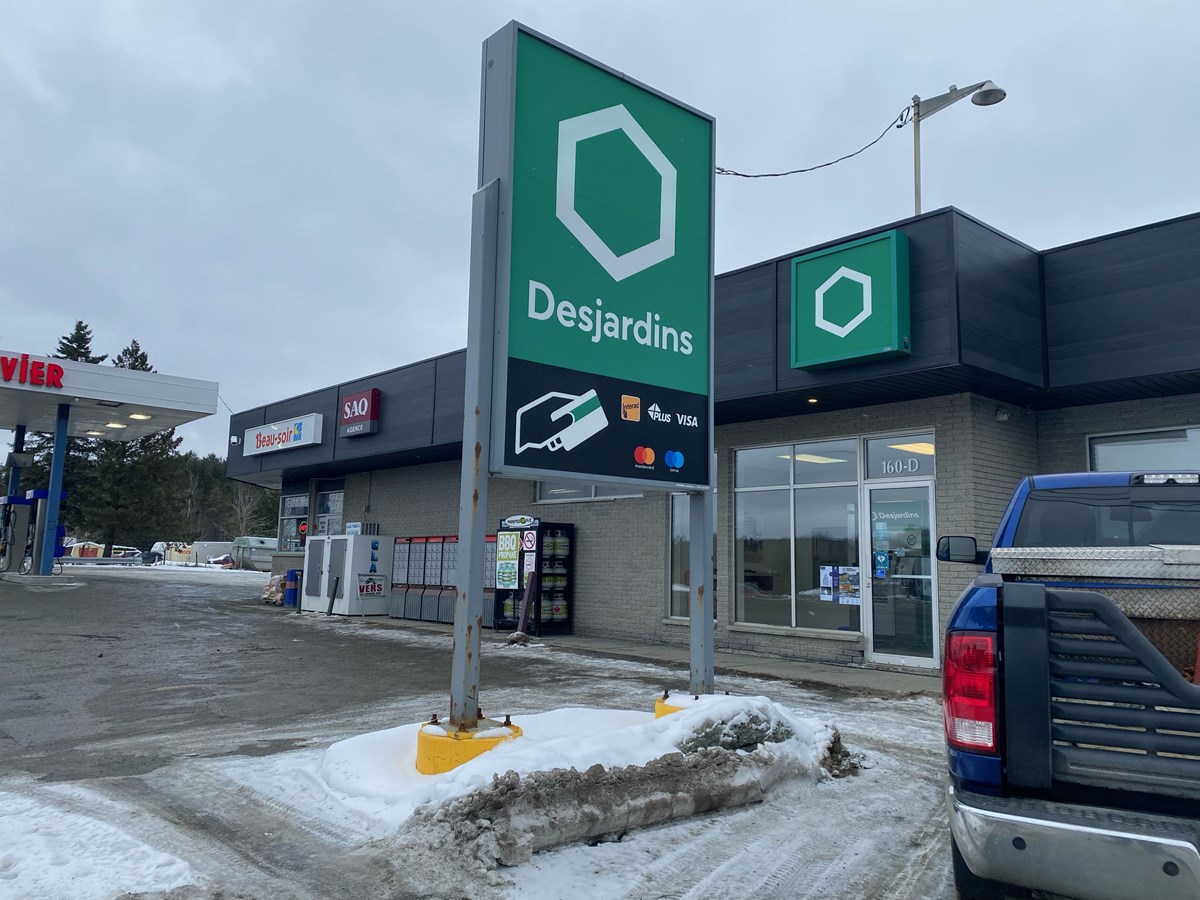 Le centre de services Desjardins et le guichet automatique fermeront le 8 mars.