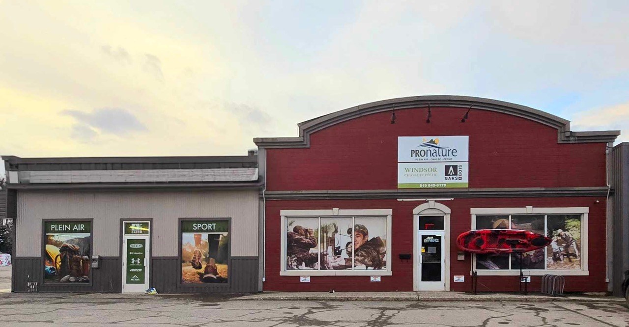 Les dommages sont évalués à quelque 200 000 $, en plus des pertes encourues par la fermeture du magasin.