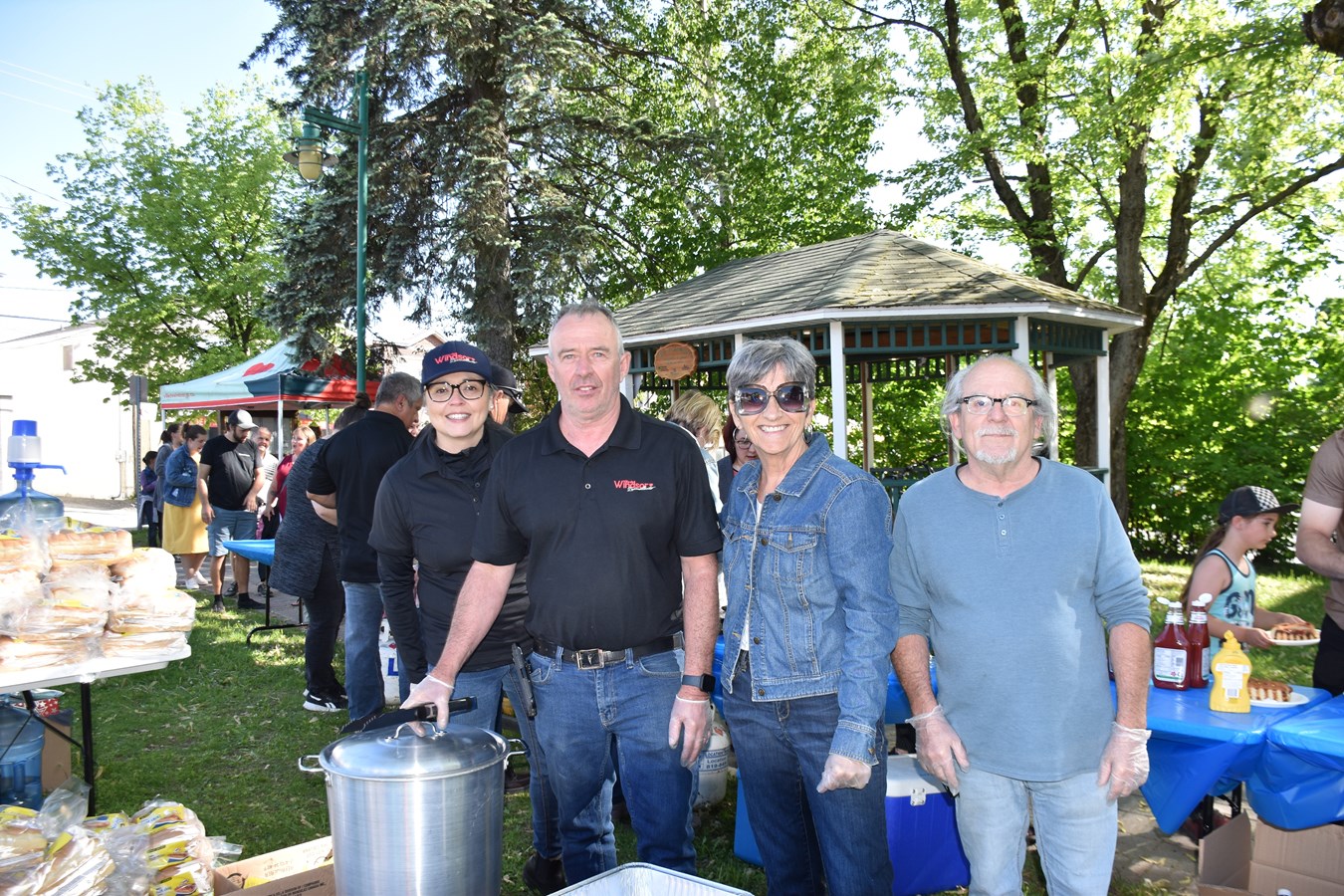 Ce rassemblement festif a été l’occasion de célébrer l’esprit de communauté qui caractérise si bien notre belle ville de Windsor.