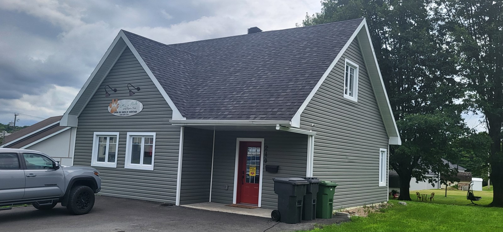 Le salon Pattes à Poils de Val-des-Sources, qui en est présentement à une 26e année d’opération dans la municipalité