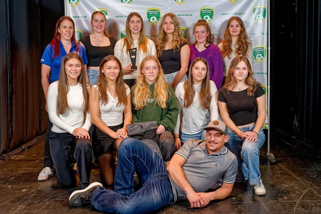 L’Équipe féminine U— 16