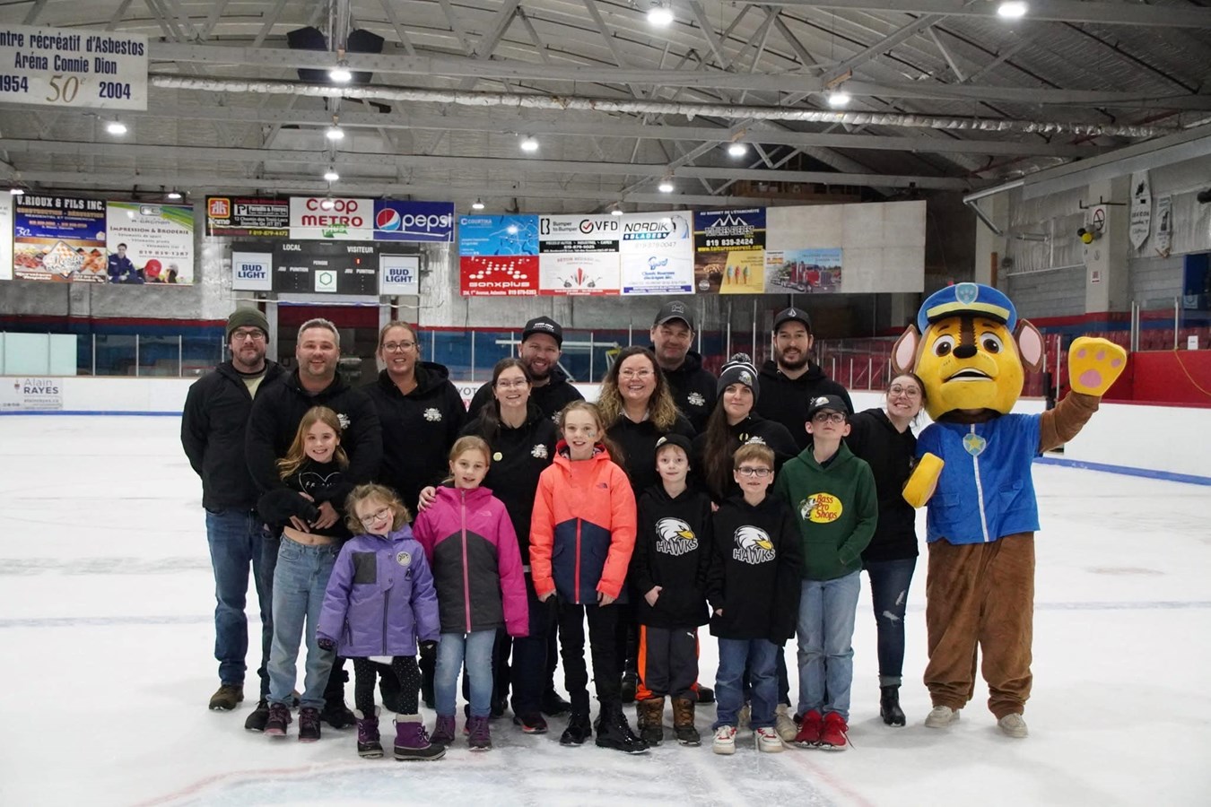 Un succès sur toute la ligne pour le tournoi de hockey M9 de Val-des-Sources
