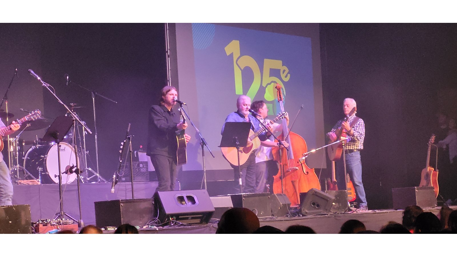 Val-des-Sources s’offre un spectacle haut en couleur pour clore ses festivités du 125e anniversaire