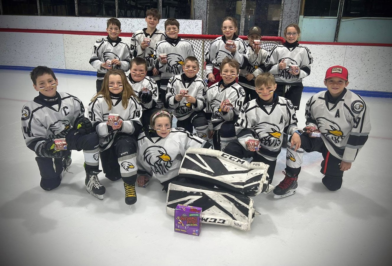 Équipe locale des Hawks M11-C, qui se sont inclinés en demi-finale de la compétition.