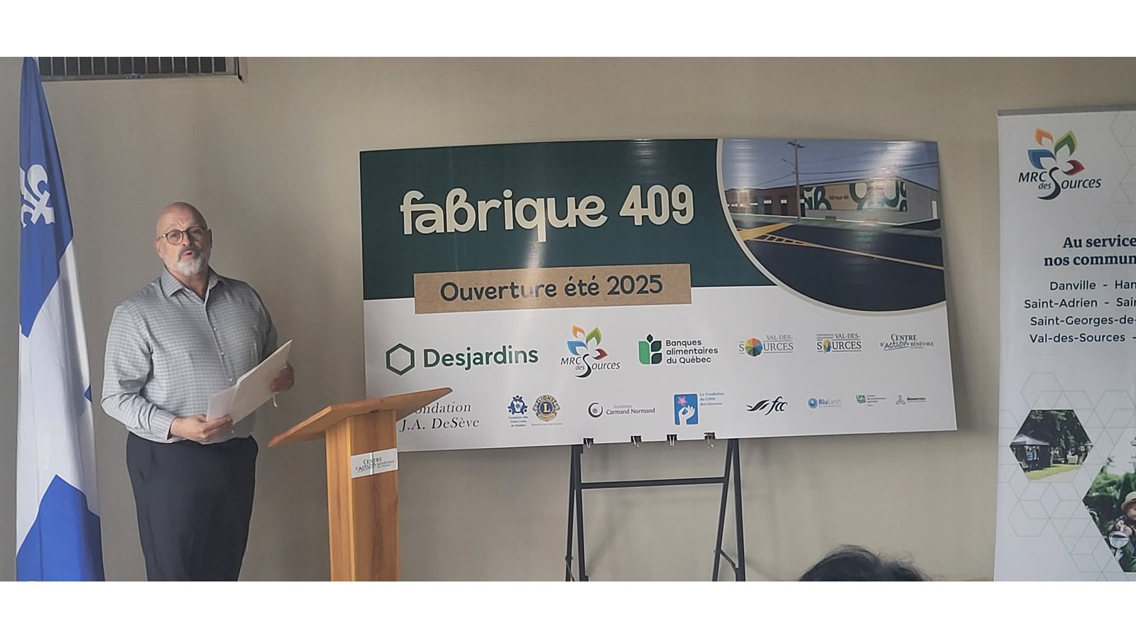 Le directeur général du CAB des Sources M. Christian Boucher, dévoila alors officiellement « La Fabrique 409»