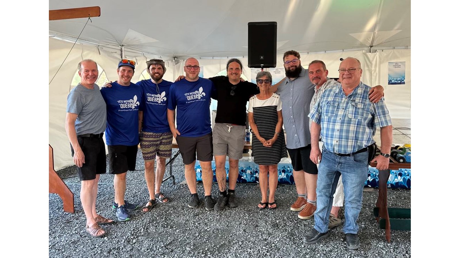 À Saint-François-Xavier-de-Brompton, près d’un millier de personnes s’étaient donné rendez-vous, dont le député de Richmond, André Bachand, le maire de Saint-François, Adam Rousseau, et la mairesse de Windsor, Sylvie Bureau.