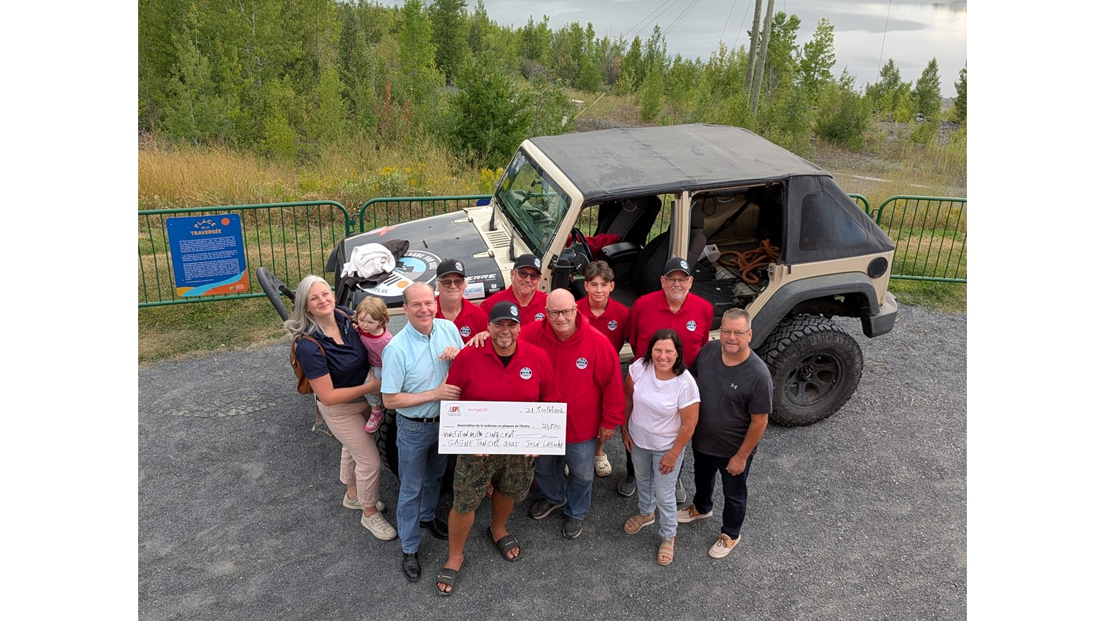 L’initiative « Gagne ton ciel » remet plus de 21 500 $ à l’Association de la sclérose en plaques de l’Estrie