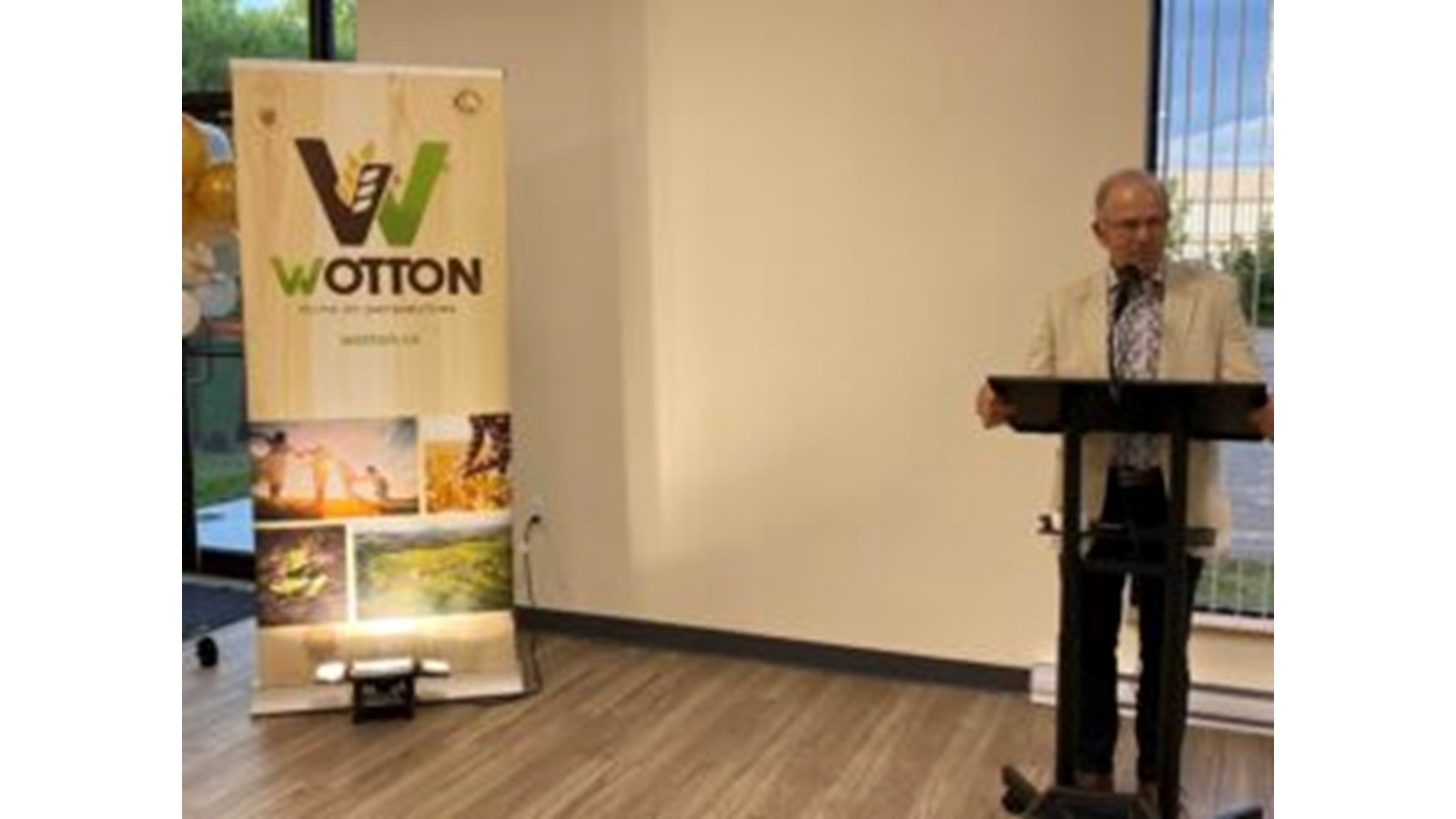 Inauguration de la Salle Desjardins des organismes à Wotton
