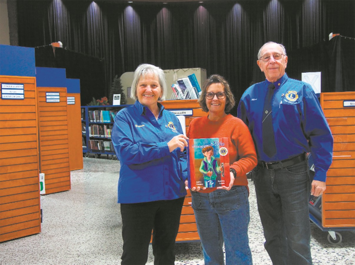 La branche Lions offre une BD sur le handicap visuel à la bibliothèque de Val-des-Sources