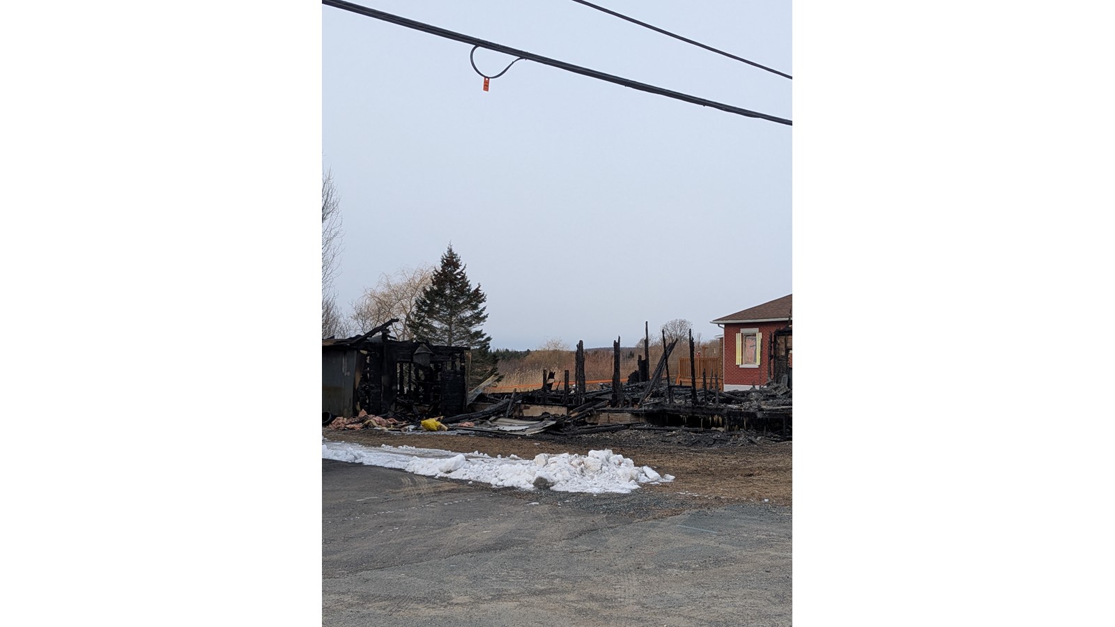 Une résidence réduite en cendres à Danville