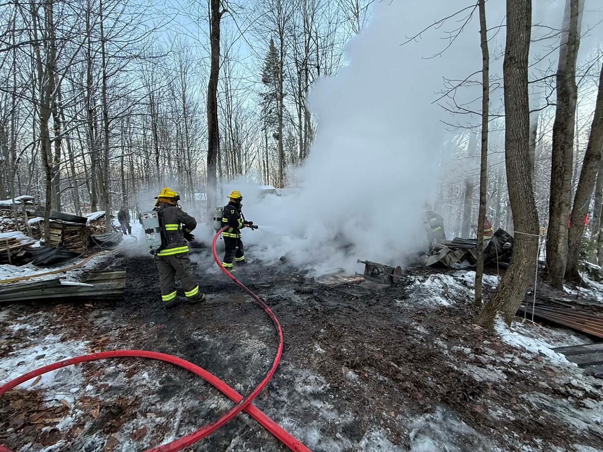Il s’agit d’une perte totale pour la cabane à sucre. (Crédit photo : SSIRR)