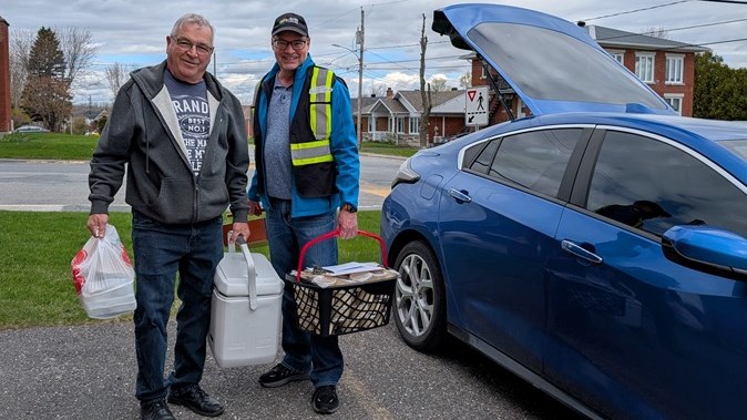 La semaine québécoise des popotes roulantes à l’honneur dans les Sources
