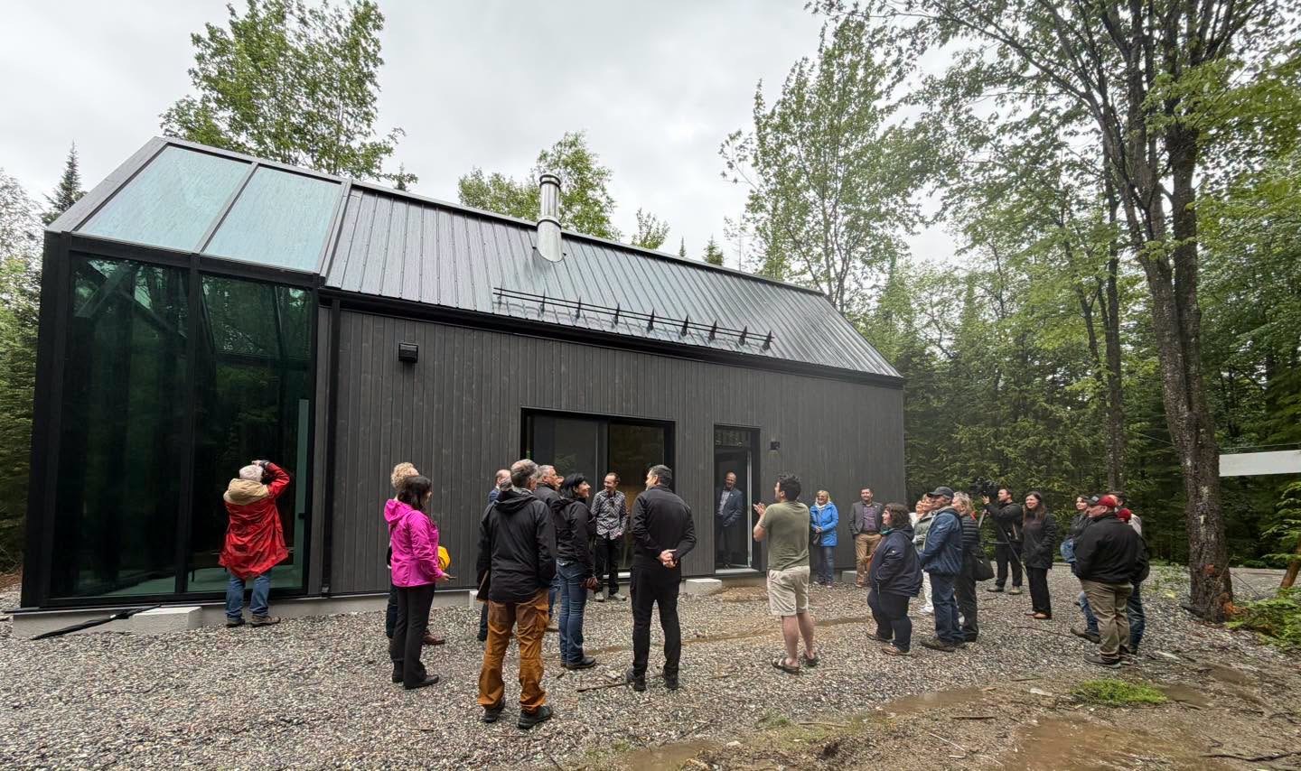Awibega Cabines : une toute nouvelle offre en hébergement touristique au Mont-Ham