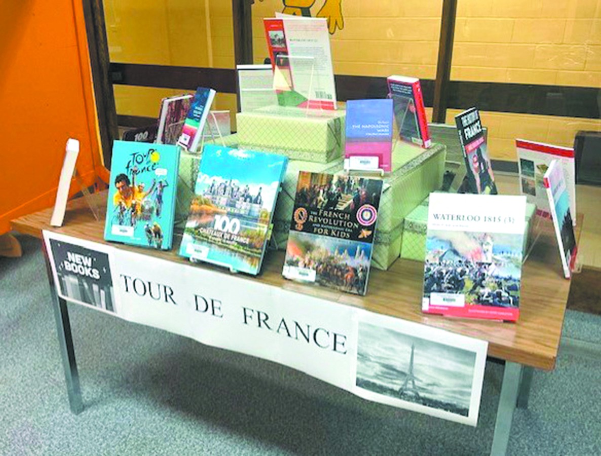 Nouveaux livres à l’école secondaire régionale de Richmond