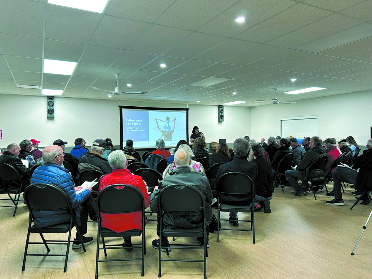 Environ 70 personnes ont pris part aux deux séances d’information et de consultation à Danville.