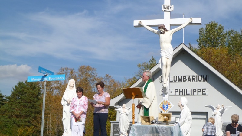 Cérémonie souvenir au cimetière Saint-Philippe